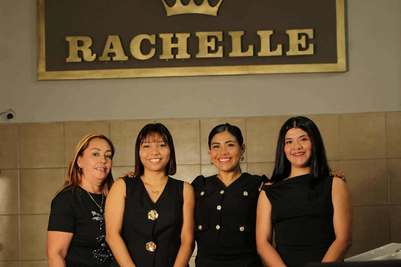 Equipo profesional del salón Rachelle