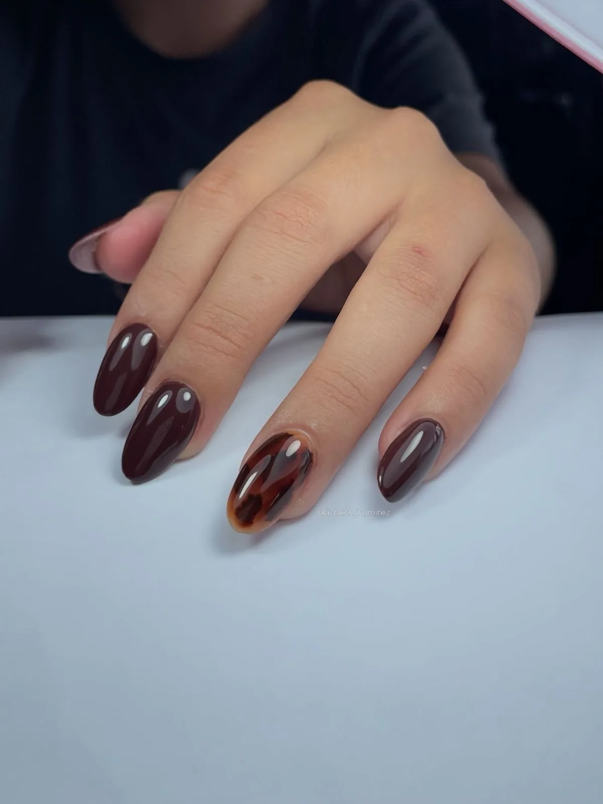 Diseño de uñas realizado en Estética Rachelle en Misantla, muestra 9